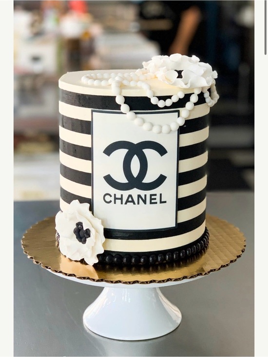 CHANEL Accessories - 🖤🤍It's a Chanel Birthday🤍🖤